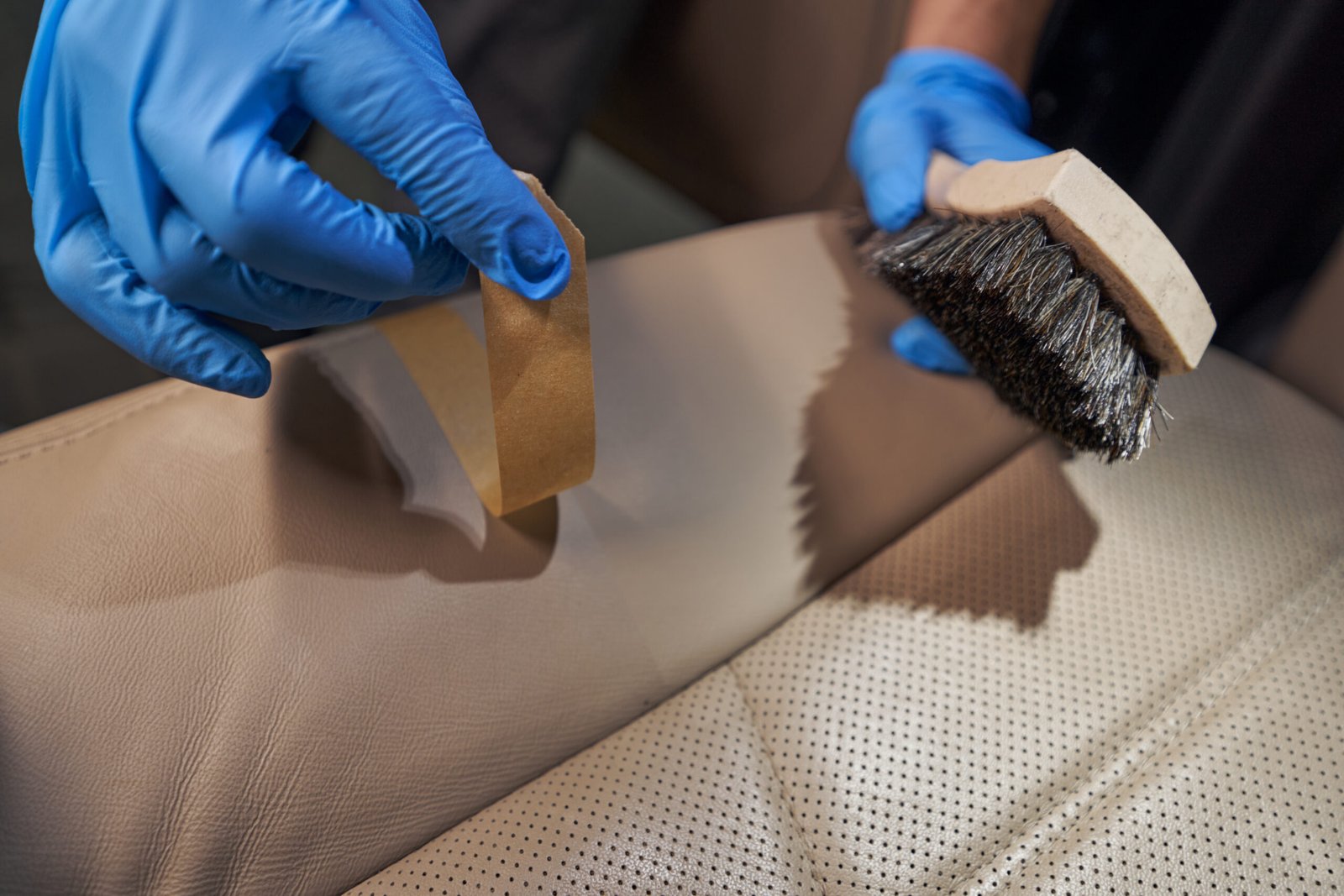 Limpieza profesional de cuero a domicilio