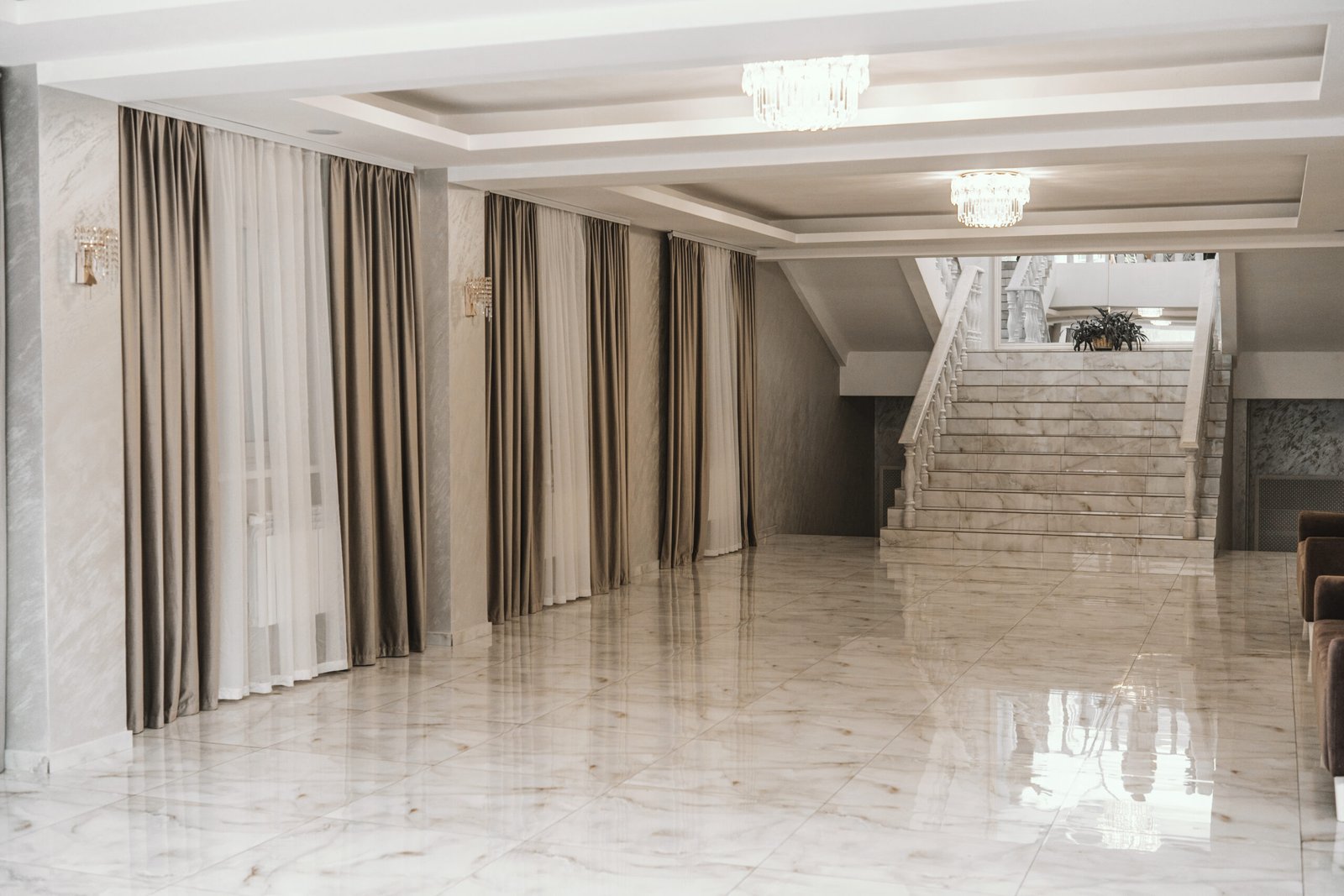 Suelos de piedra con acabado cristalizado