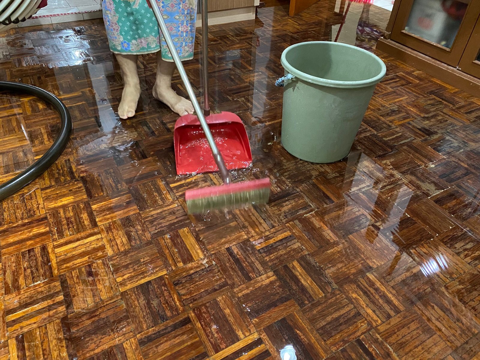 Daños y manchas en parquet